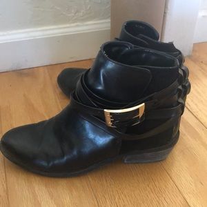 Women’s ankle boots
